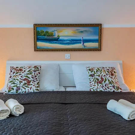 Casa vacanze Andja, A Private Oasis In Istria Vinež