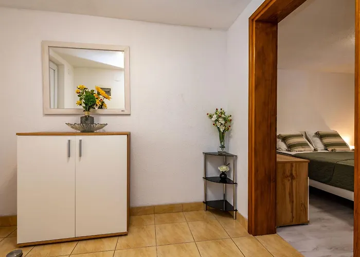 Dom wakacyjny Andja, A Private Oasis In Istria Vinež